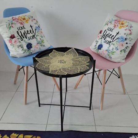 Impiana Homestay Near Putrajaya, Cyberjaya, Musliem Only,Wifi,Netflix カンパング・デンキル エクステリア 写真